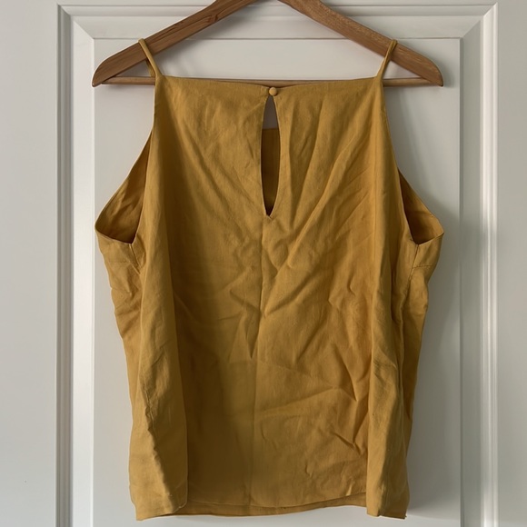 raised by water linen blend tank top - Picture 3 of 5